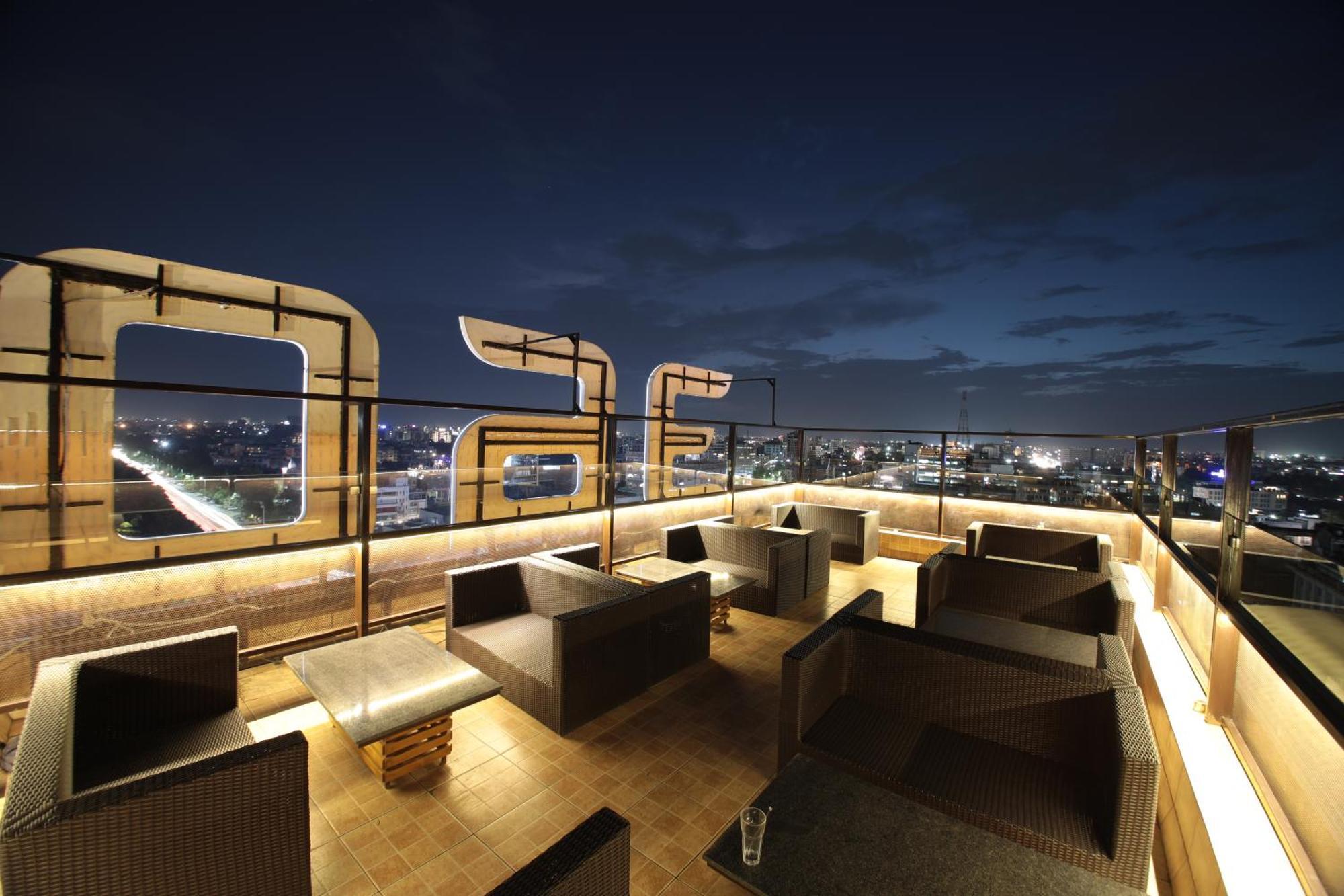 โรงแรม 360 ชัยปุระ ภายนอก รูปภาพ